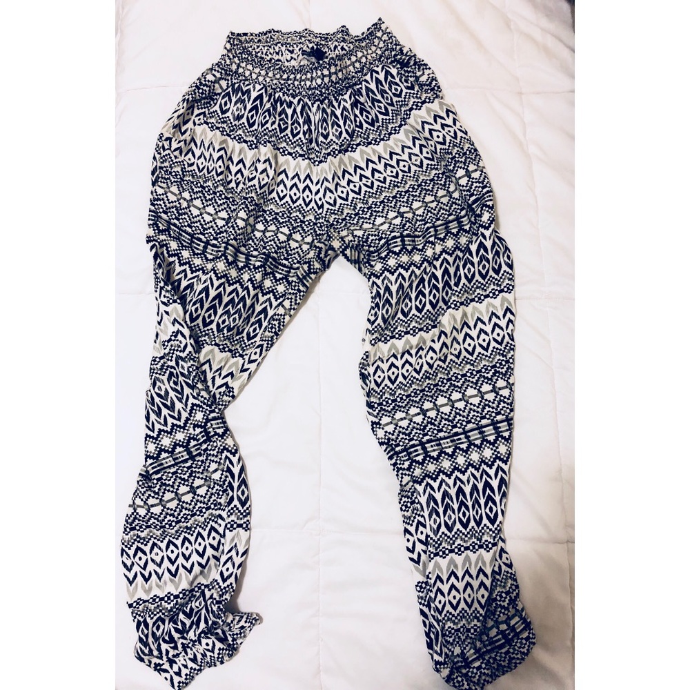 American Eagle/ aerie Printed Harem Pants